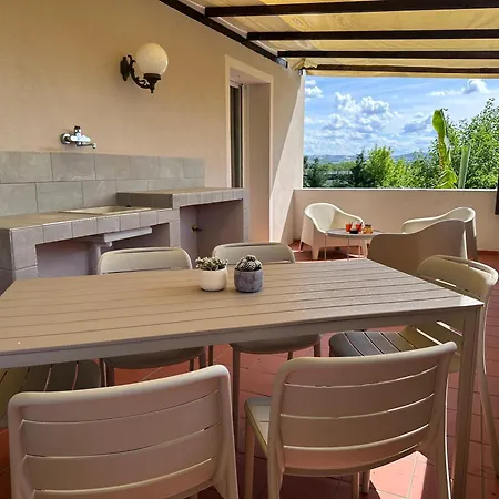 Dimora Riviera Apartman *