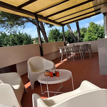 Dimora Riviera Apartman *